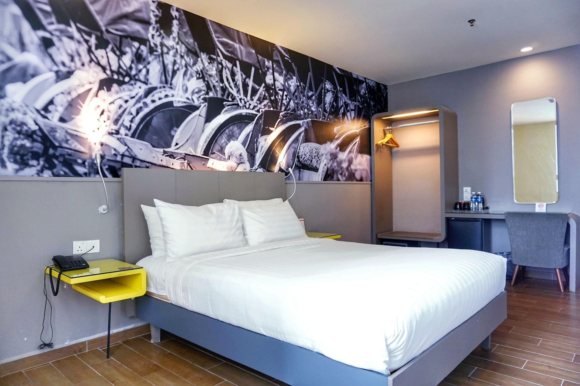 Travelodge Georgetown, Penang Exterior photo